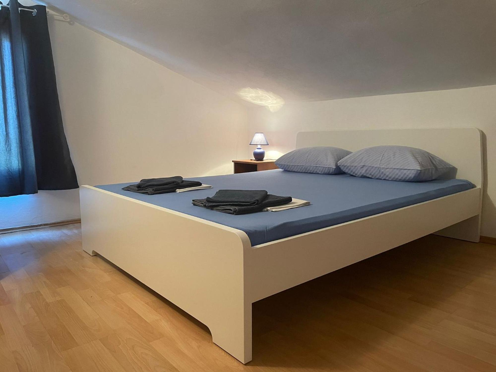 Apartments Vozab Pag Town Zewnętrze zdjęcie